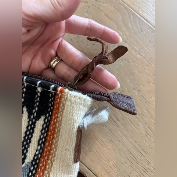 American Darling Bag Churro Wool Leather Tooled Fringe Aztec Boho Crossbody NWT - Picture 11 of 15